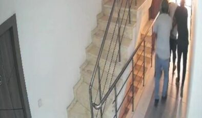 55 yıl hapis cezasıyla aranıyordu: Kıskıvrak yakalandı!