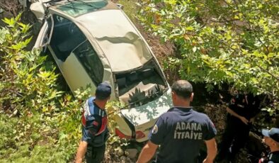 Adana’da otomobil uçuruma yuvarlandı! Yaralılar var