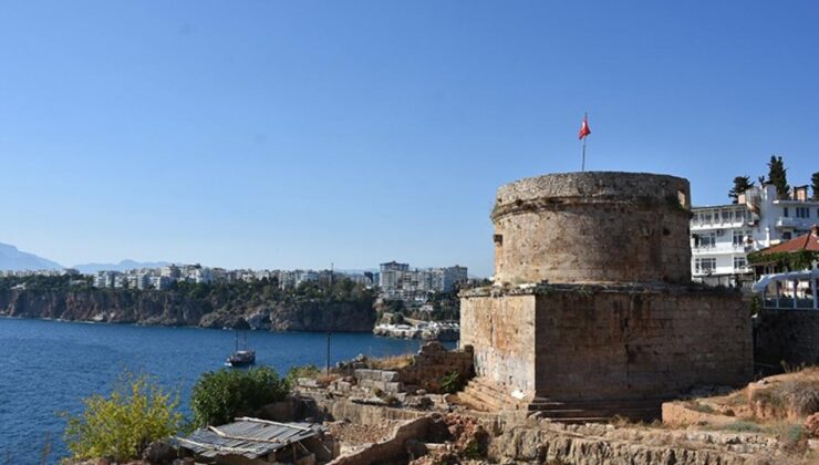 ‘Antalya Kaleiçi satılığa çıkarıldı’ iddialarına cevap geldi! DMM yalanladı