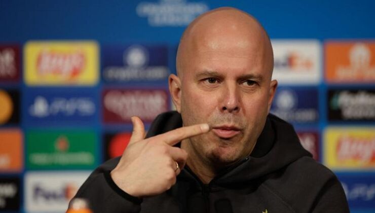 Arne Slot’tan Ekitike’ye kırmızı kart salvosu: Çok aptalcaydı