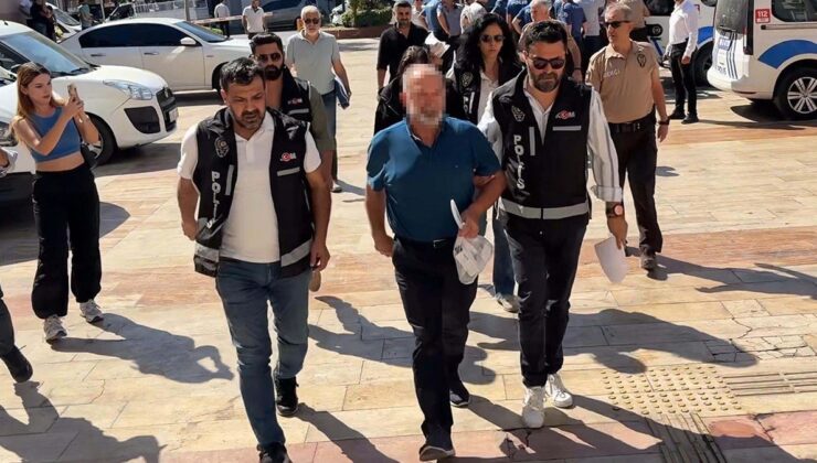 Aydın'da gözaltına alınan profesör 'bıçak parası çok fazla' diyen rektörü kınamış