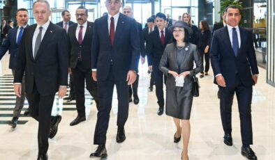 Bakan Ersoy’dan Altes Prenses’e Japonca teşekkür