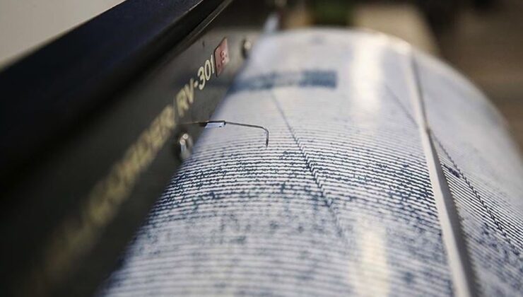 Balıkesir'de 06.59'da deprem!