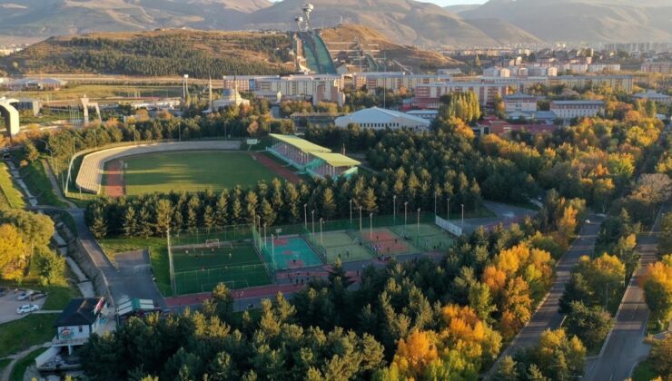 Bitmeyen onarımlar, süren israf: Erzurum'un kayak kuleleri