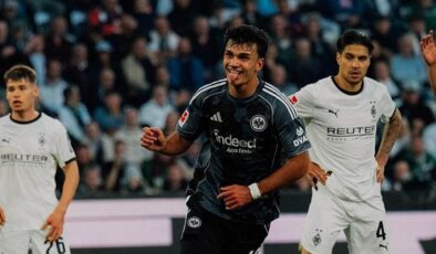Bundesliga’da 10 gollü tarihi maç! Can Uzun yine şov yaptı | Maç sonucu Gladbach 4-6 Frankfurt