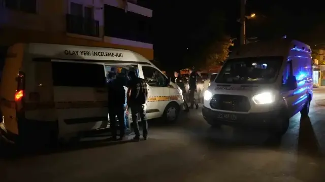 Cadde ortasında 19 yaşındaki gence infaz girişimi