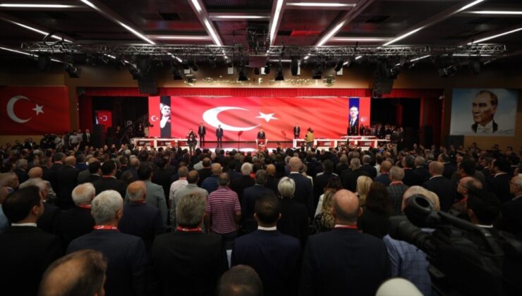 CHP Kurultayı'na AKP'li isim bile isyan etti: Kale artık içeriden fethedilemiyor