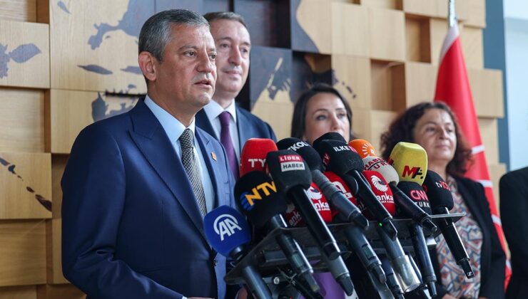 DEM Parti’den CHP’ye dayanışma ziyareti gerçekleştirildi