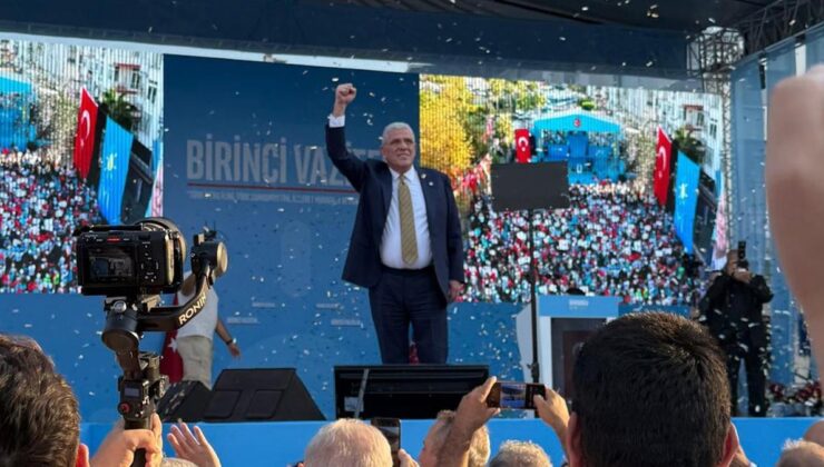 Dervişoğlu Mersin'de konuştu: "Ankara değil siz düşeceksiniz"