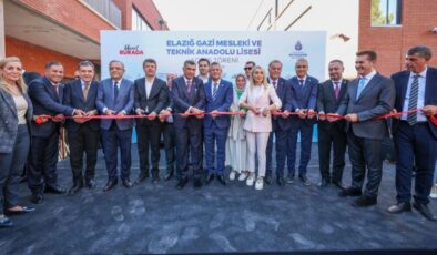 Eğitime sahip çıkmayan vali, CHP’yi suçladı