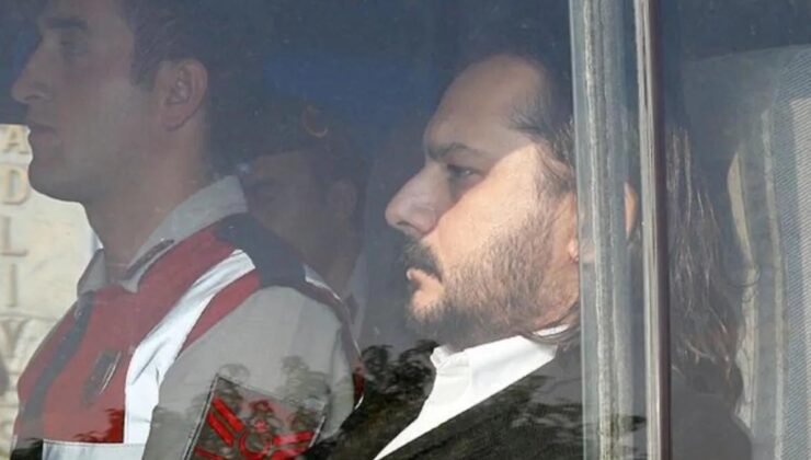 Emrah Serbes'e tepkiler çığ gibi gelince imza günü iptal edildi
