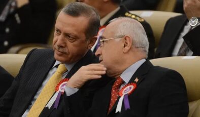 Erdoğan'ın yakın çevresindeki isimden Atatürk uyarısı