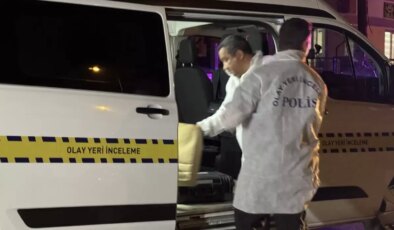 Eve giren ekipler 1’i bebek 3 kişinin yanmış cesetleriyle karşılaştı