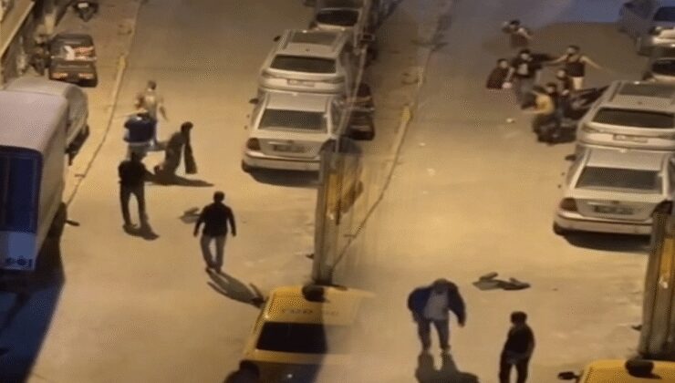 Fatih'te akıl almaz kavga: Damacana için birbirlerine girdiler