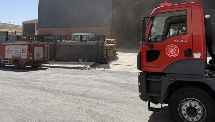 Gaziantep'te fabrikada yangın: 2 işçi yaralandı