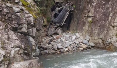 Giresun’da korkunç kaza: Uçurumdan yuvarlandı! Ölü ve yaralı var