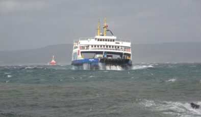 İstanbul’da deniz ulaşımına fırtına engeli! Bazı seferler iptal edildi