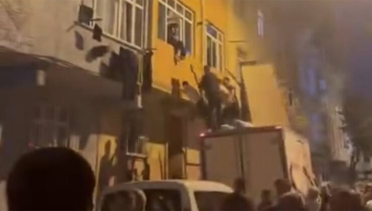 İstanbul'da 5 katlı binada yangın: 3 kişi mahsur kaldı