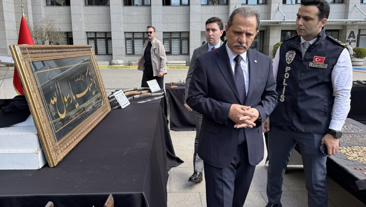 İstanbul'da dev operasyon: Interpol'ün aradığı hat, mozaik, sikke… Neler bulundu neler