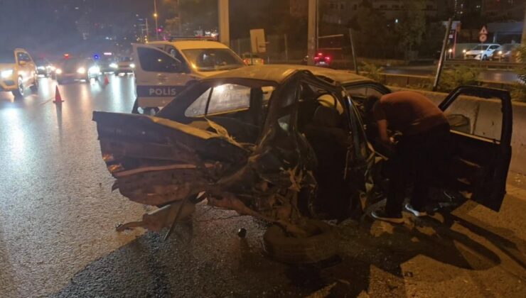 Kadıköy’de 3 araçlık zincirleme kaza!