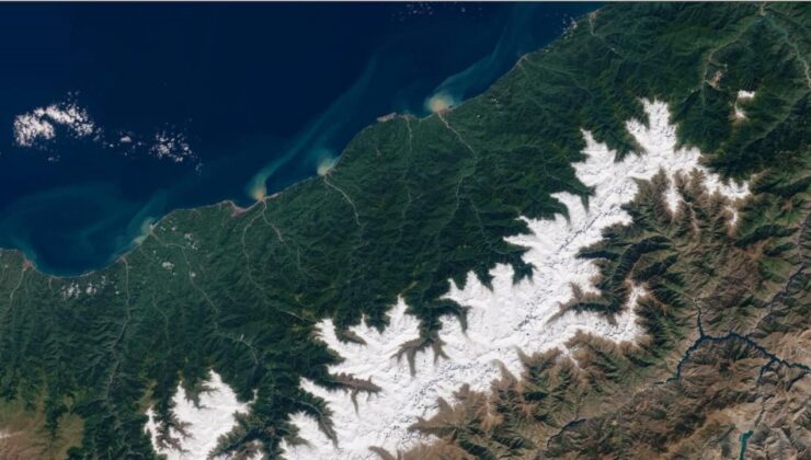 Karadeniz’de sel sonrası tedirgin eden görüntü! Uydudan çekildi…