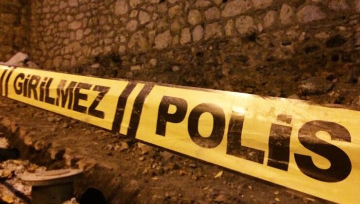 Kocaeli Gebze’de panelvan ile hafif ticari araç çarpıştı