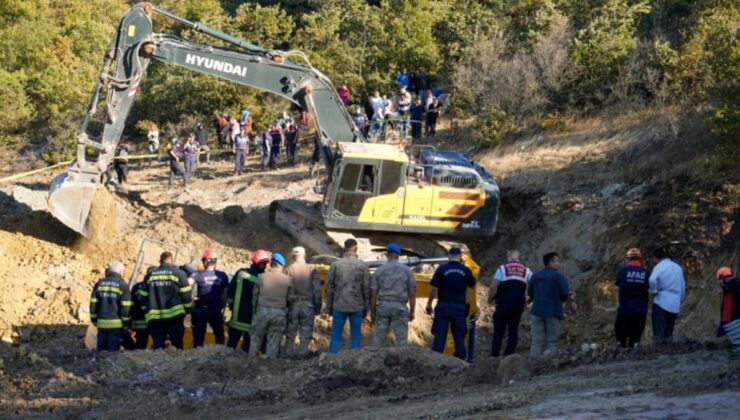Manisa’da kuyu kazarken göçük altında kalan iki kişi hayatını kaybetti
