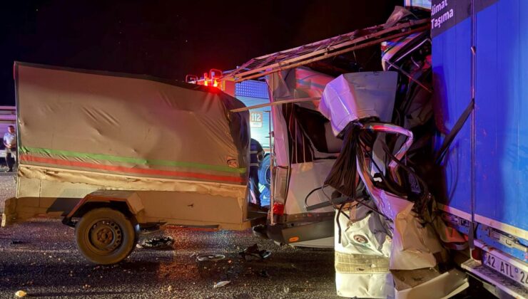 Mersin’de feci kaza! 3 ölü ve çok sayıda yaralı var