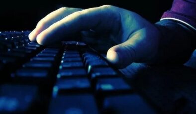 MİT Başkanı yalanıyla 20 milyon TL çarptılar: Pes dedirten sözler!