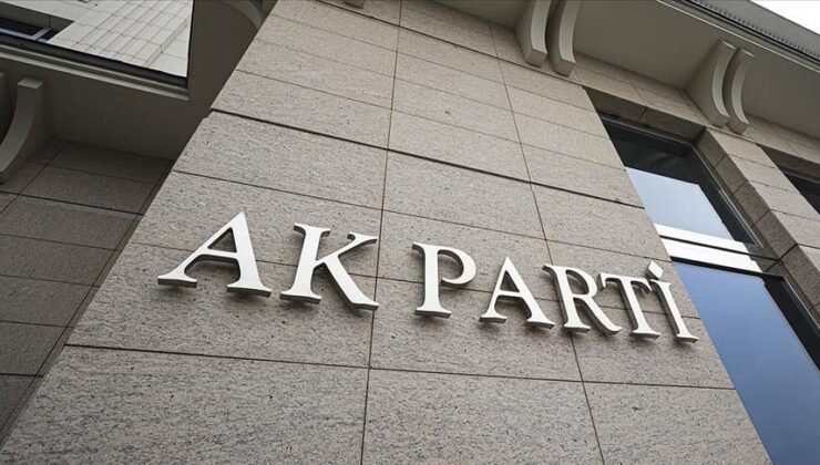 Önce iller, şimdi ilçeler… AKP'de istifalar peş peşe geldi!