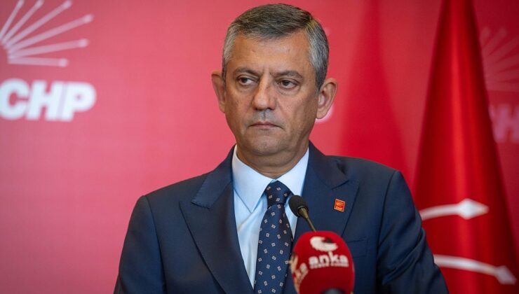 Özgür Özel: Alevi canlarla yüreğimiz birdir