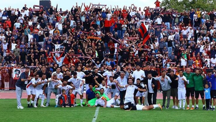 Profesyonel liglerde gol yemeyen tek takım Uşakspor