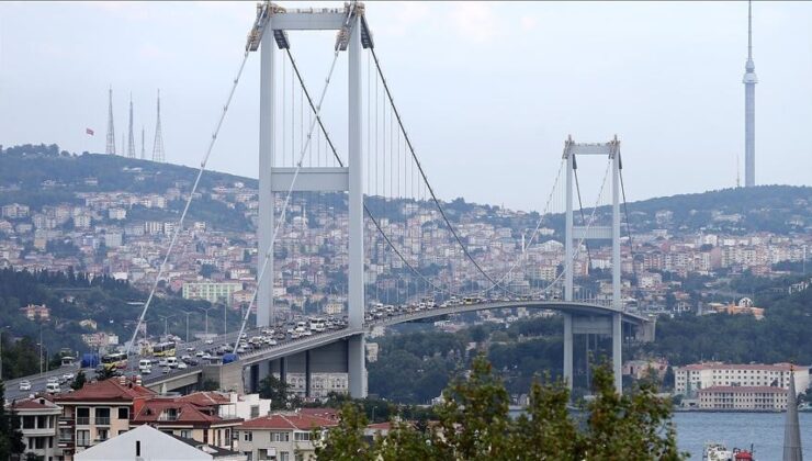Rusya'ya giden gemi Boğaz'da arızalandı! Gemi trafiği askıya alındı