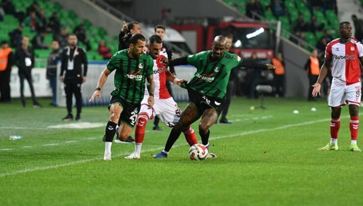 Sakarya’da gol sesi çıkmadı! Sakaryaspor – Sivasspor maç sonucu 0-0