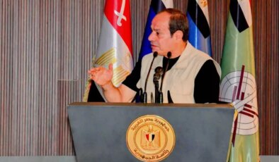 Sisi’den tartışma yaratacak Gazze çıkışı: Kimse savaşa girmemizi beklemesin