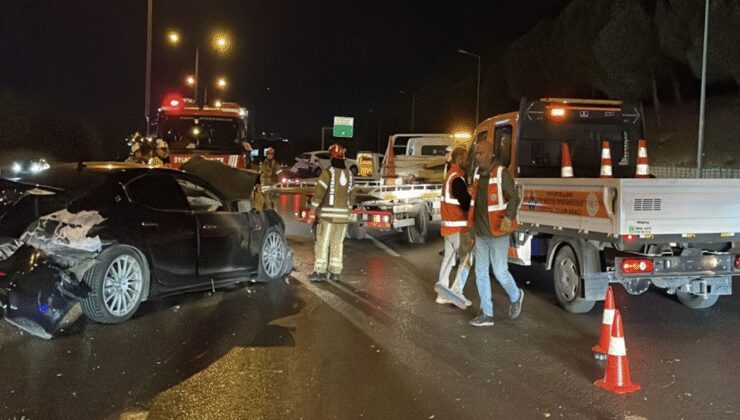 Sultangazi'de otomobile çarpan sürücü yaralıyı bırakıp kaçtı
