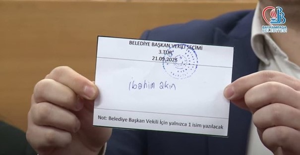 Tarihi seçimde 'İbrahim Akın' yazmayı bile beceremedi