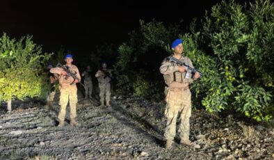 Tarlada yatan serveti korumak için komandolar harekete geçti