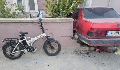 Tokat'ta feci kaza: 3 çocuk yaralı