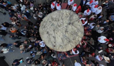 Türkiye’nin en büyük tenceresinde 6 ton pilav pişirildi