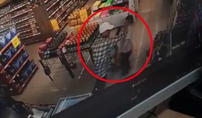 Vicdansız adam markette otizmli çocuğa hayatının şokunu yaşattı