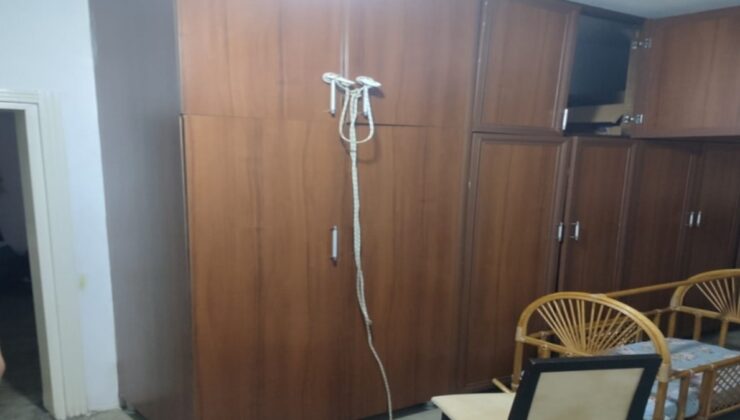 2 çocuk annesi Suriye uyruklu kadın dolaba asılı halde bulundu