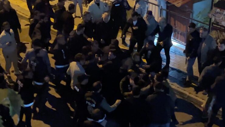 29 ekim kutlamalarında kavga çıktı