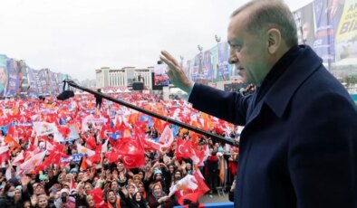 AK Partili Şamil Tayyar’dan kulisleri hareketlendiren referandum çıkışı: Bunu bilgi olarak söylüyorum