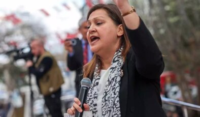 AK Parti’ye geçeceği konuşulan Burcu Köksal’dan ilk açıklama