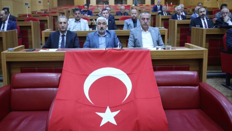 AKP ve ortağı BBP arasında “Biji Serok Apo” tartışması