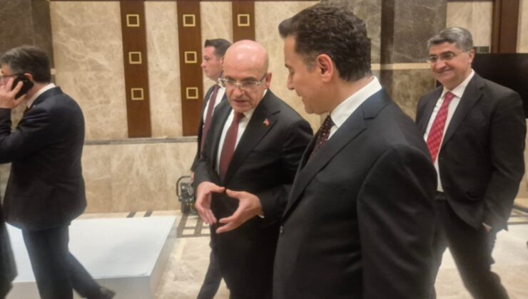 Ali Babacan ve Mehmet Şimşek'in resepsiyonda ne konuştuğu ortaya çıktı!