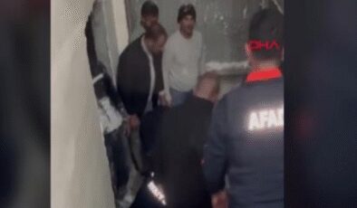 Asansör boşluğuna düşen 2 işçi felaketi yaşadı