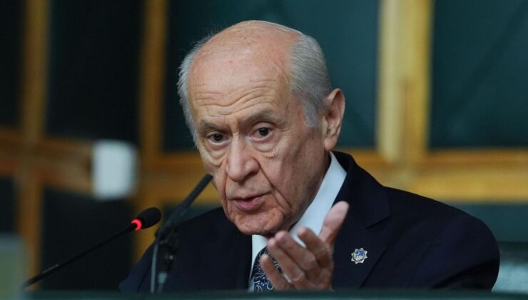 Bahçeli'den çok konuşulan fotoğraf için ilk açıklama