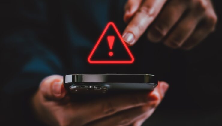 Bakan uyardı: Telefonlara gelen bu mesajlar büyük vurgunun parçası çıktı